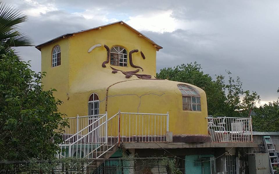 Un tierno regalo de un padre la intrigante Casa del Zapato en